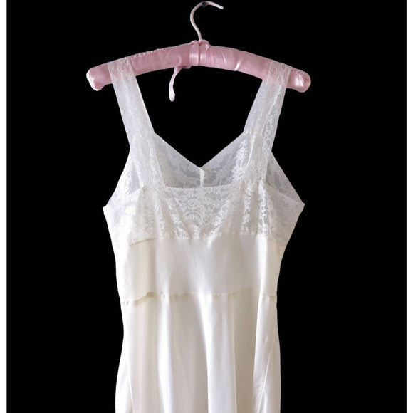 𝅺40s Ivory‎ Nylon & Lace Slip Dress S - Picture 7 of 9